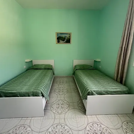 بيت للعطل Eli's House