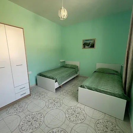 بيت للعطل Eli's House